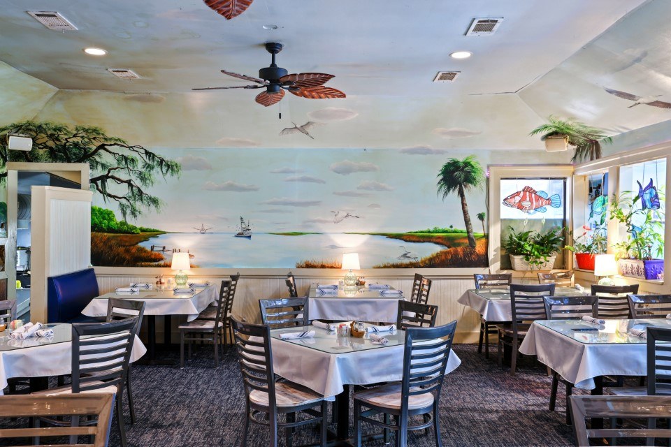 Driftaway Cafe indoor space for company meetings